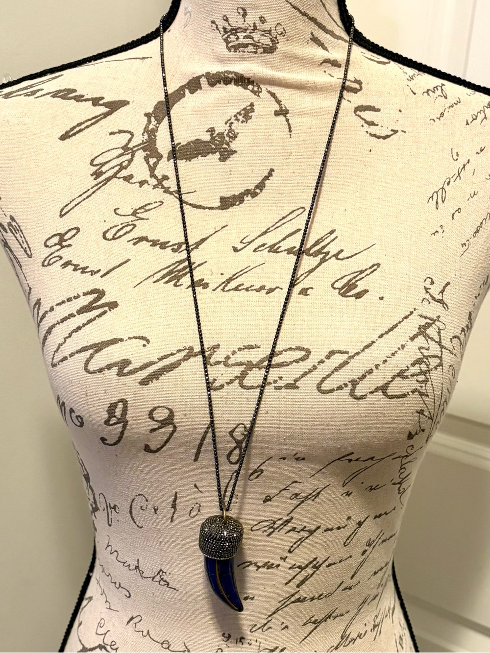 Vintage Lapis Lazuli Inlay Horn Pendant Necklace Gunmetal Pave Crystal 32”